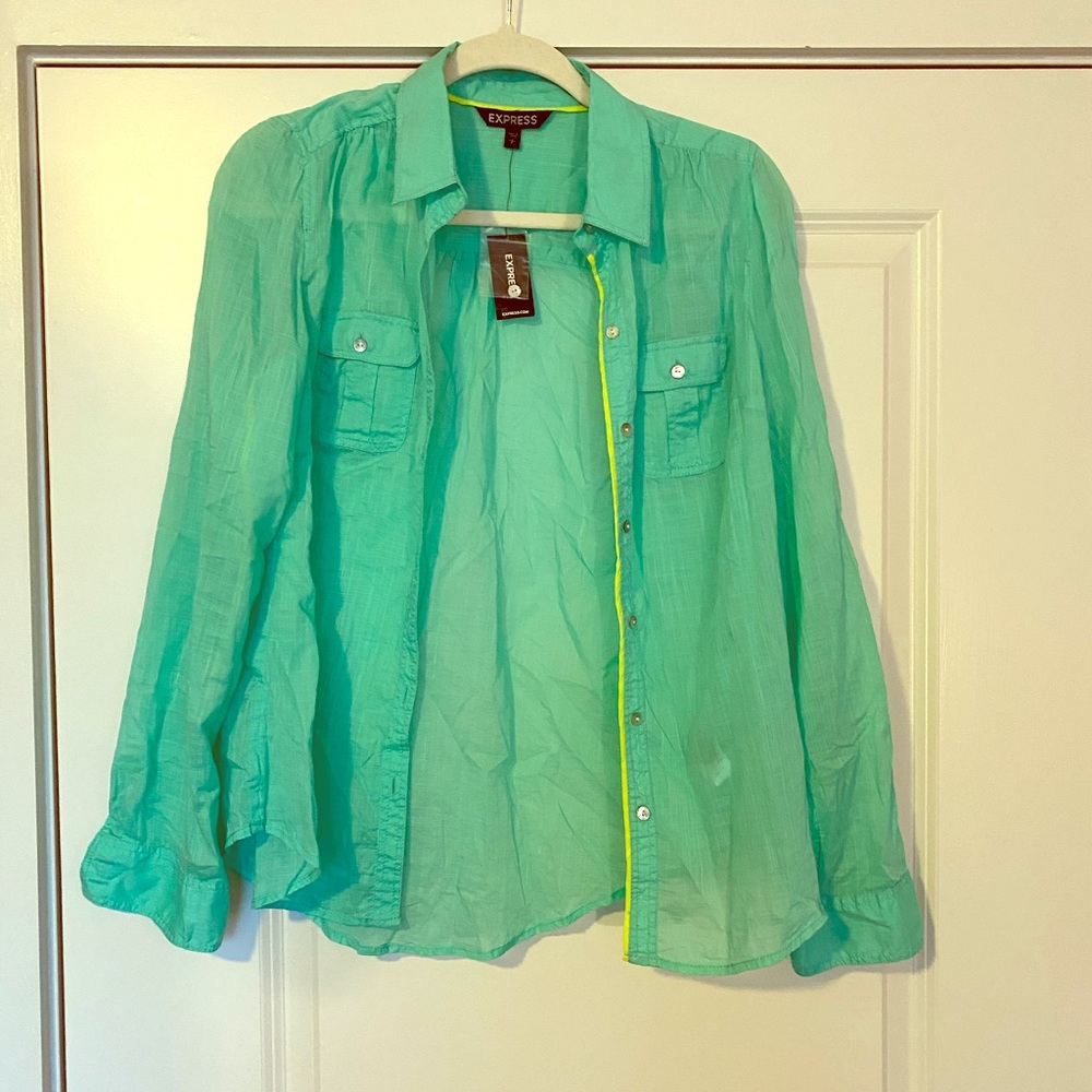 Express Button Down